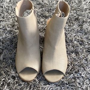 Steve Madden booties